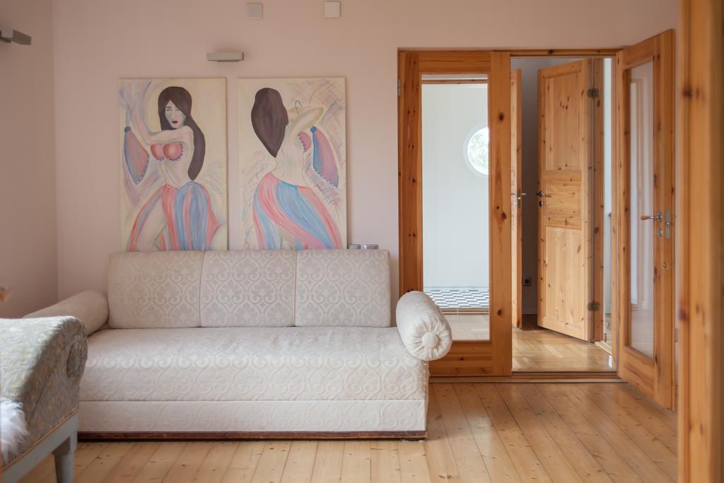 Allika Holiday House Pärnu Kamer foto