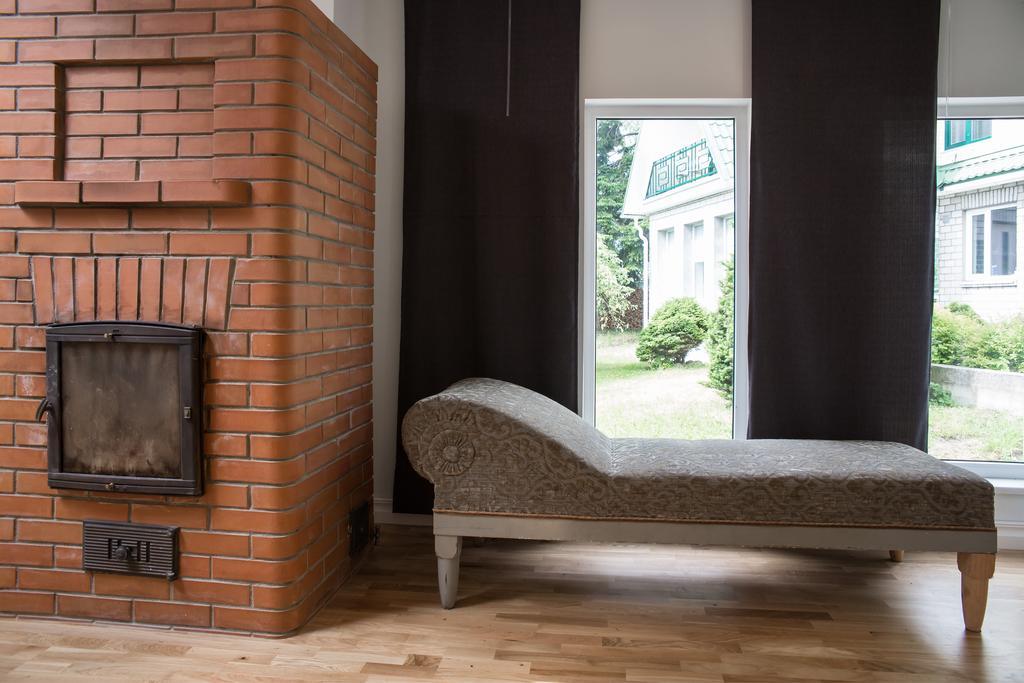 Allika Holiday House Pärnu Buitenkant foto