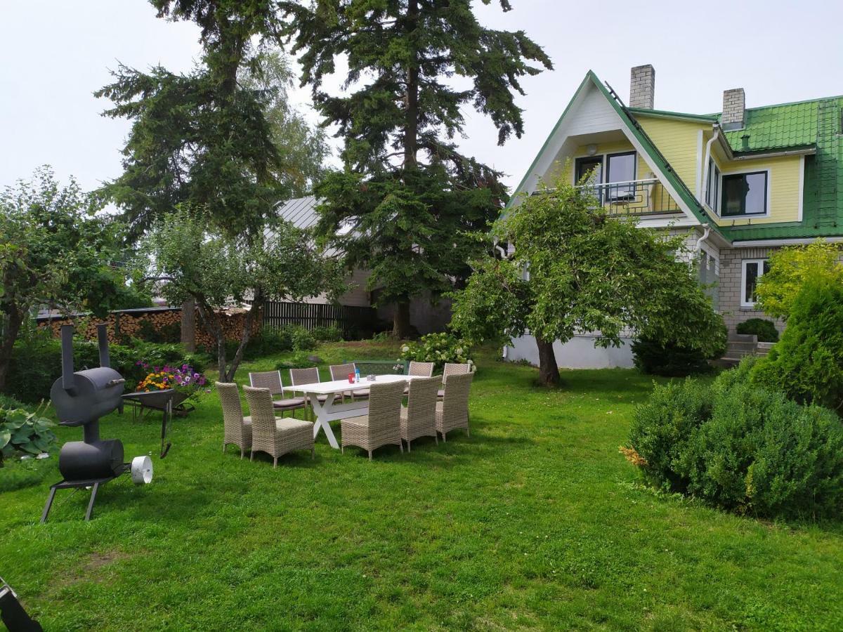 Allika Holiday House Pärnu Buitenkant foto