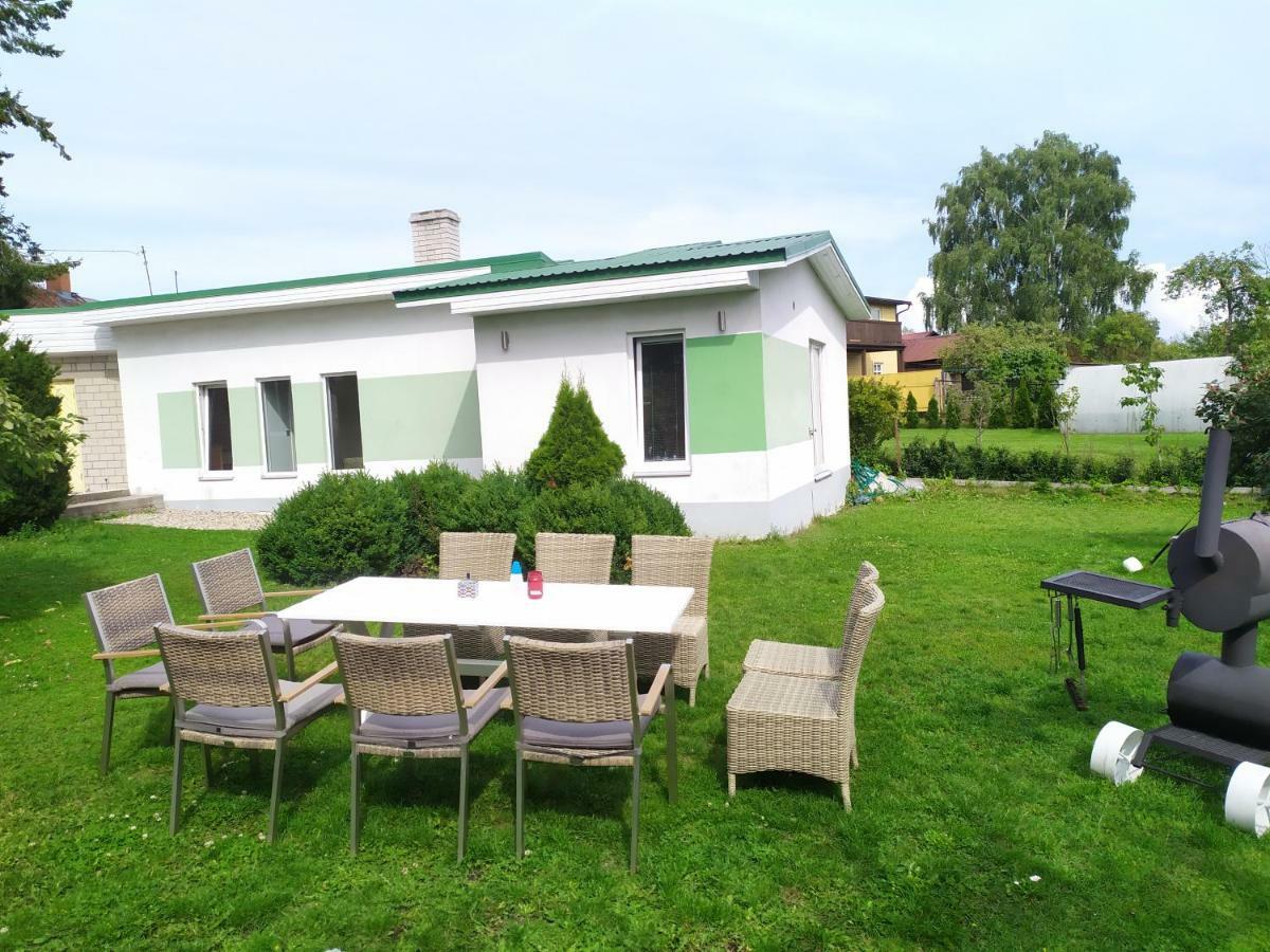 Allika Holiday House Pärnu Buitenkant foto